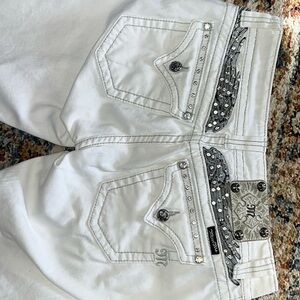 Genuine Miss Me 28 White Boot Cut Tall Jeans style code JP5011W No Stains